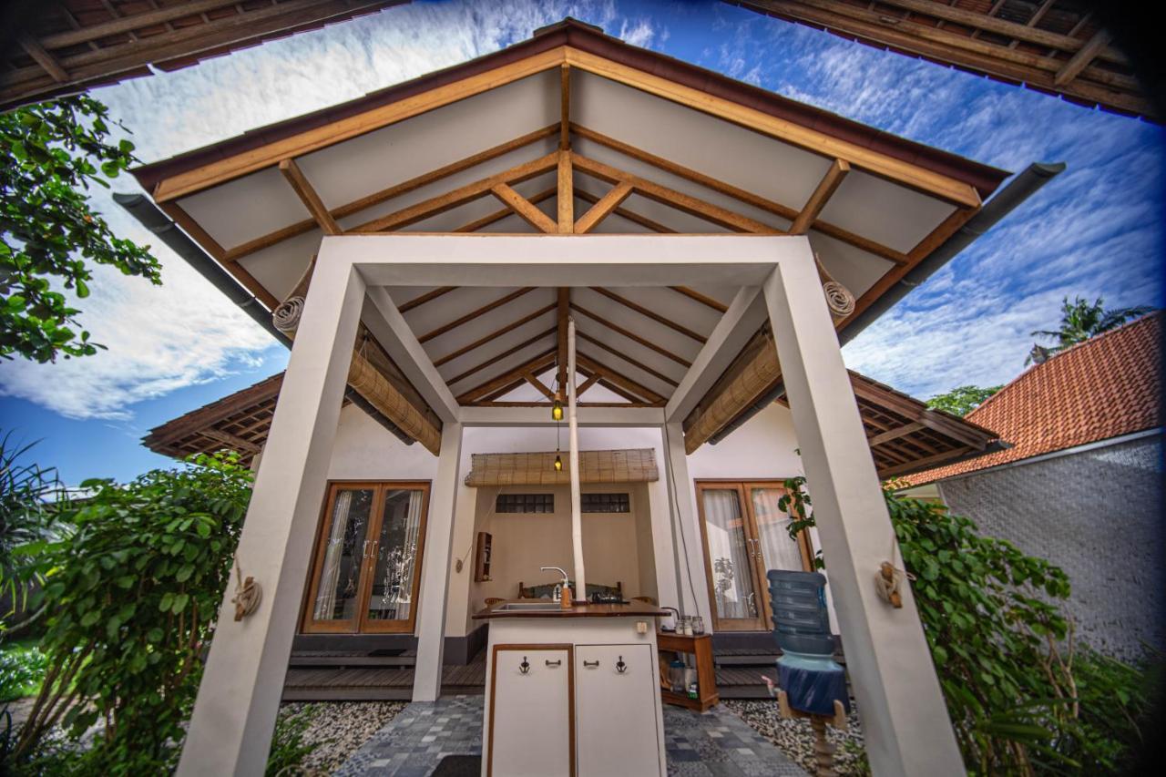 Living Room Lembongan Екстериор снимка