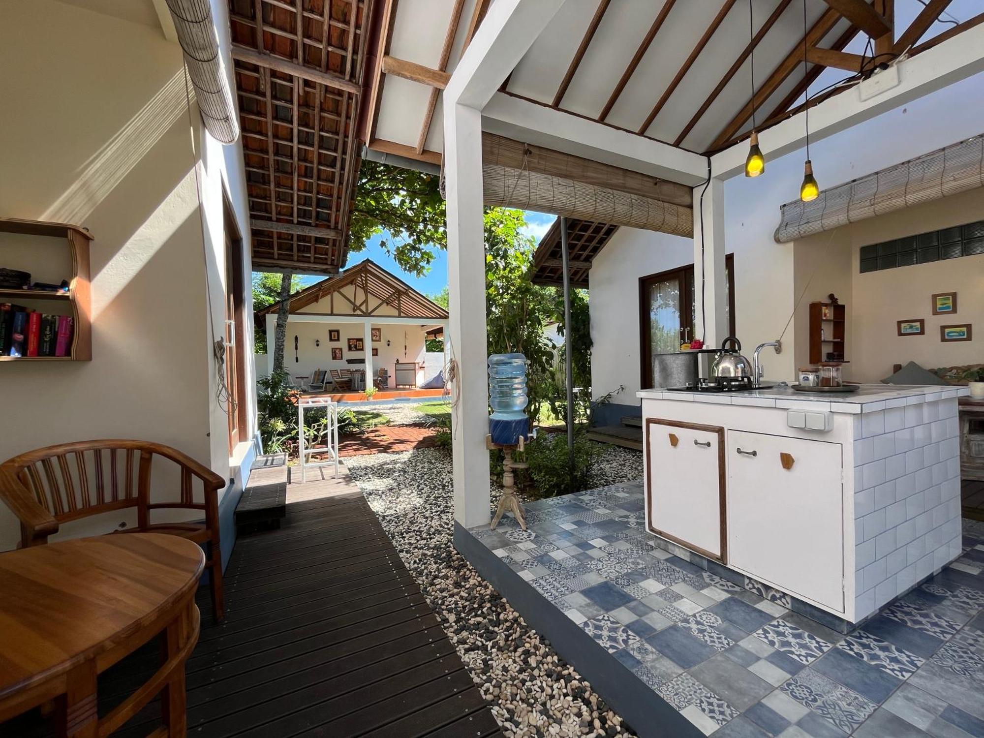 Living Room Lembongan Екстериор снимка